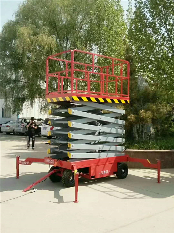 升降平台车操作清静规程
